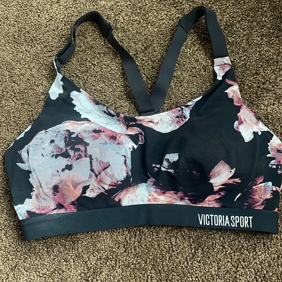Victoria Secret Sports Bra - Picture 1 of 3